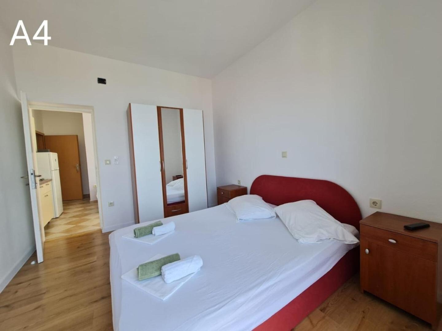Apartments More Živogošće Екстериор снимка